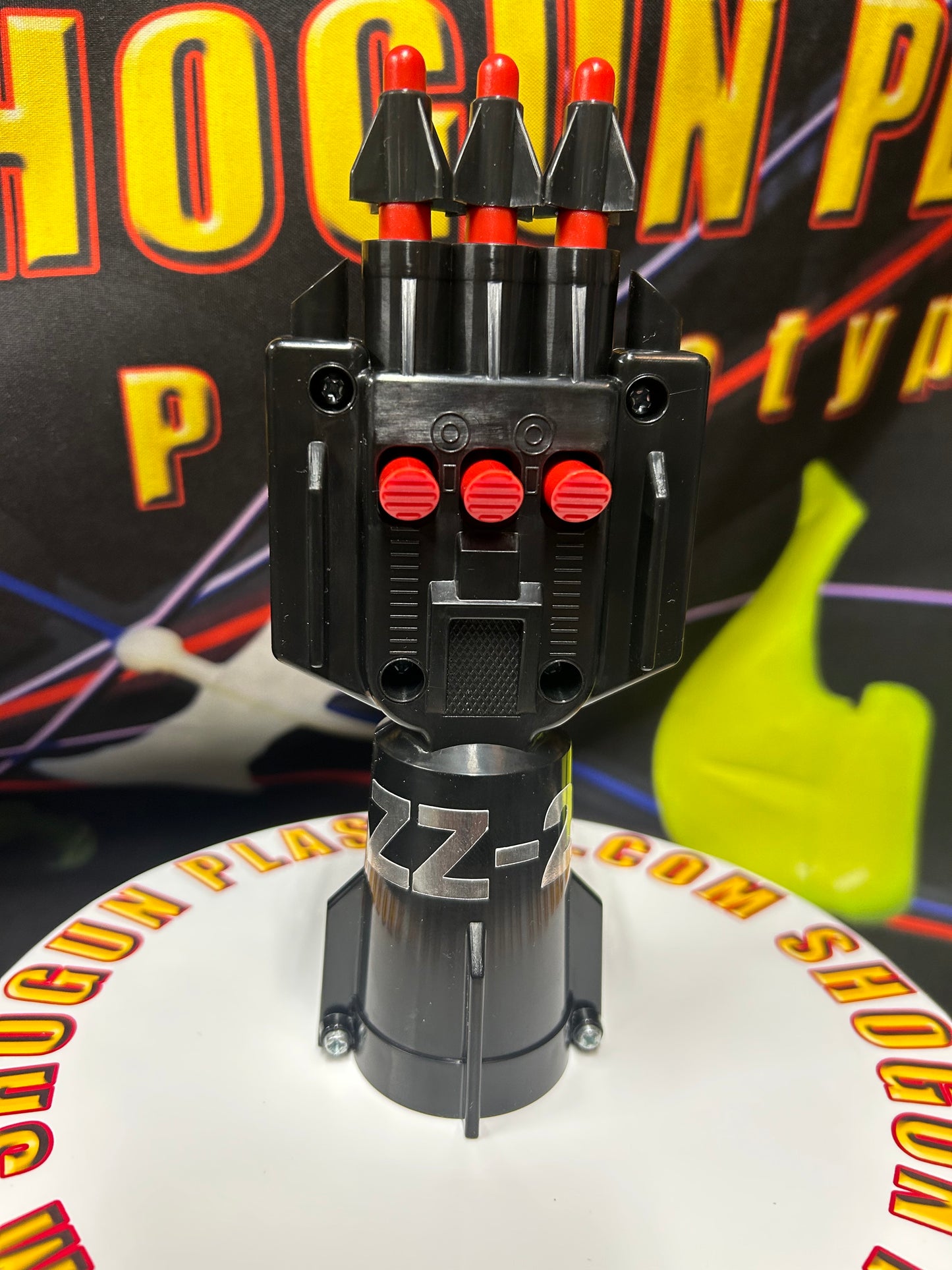 ZZ-2 Missile Firing Fist with 3 ZZ-2 Missiles image 0