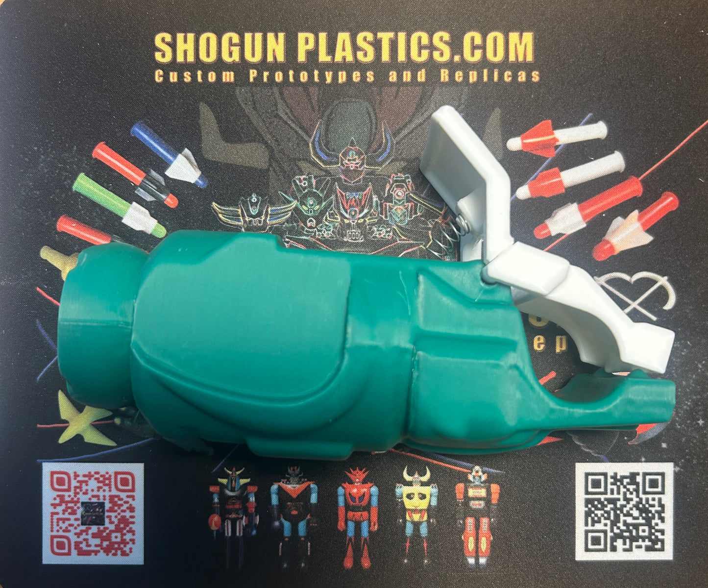 Popy Go Lion / LJN Voltron Green Lion Fist