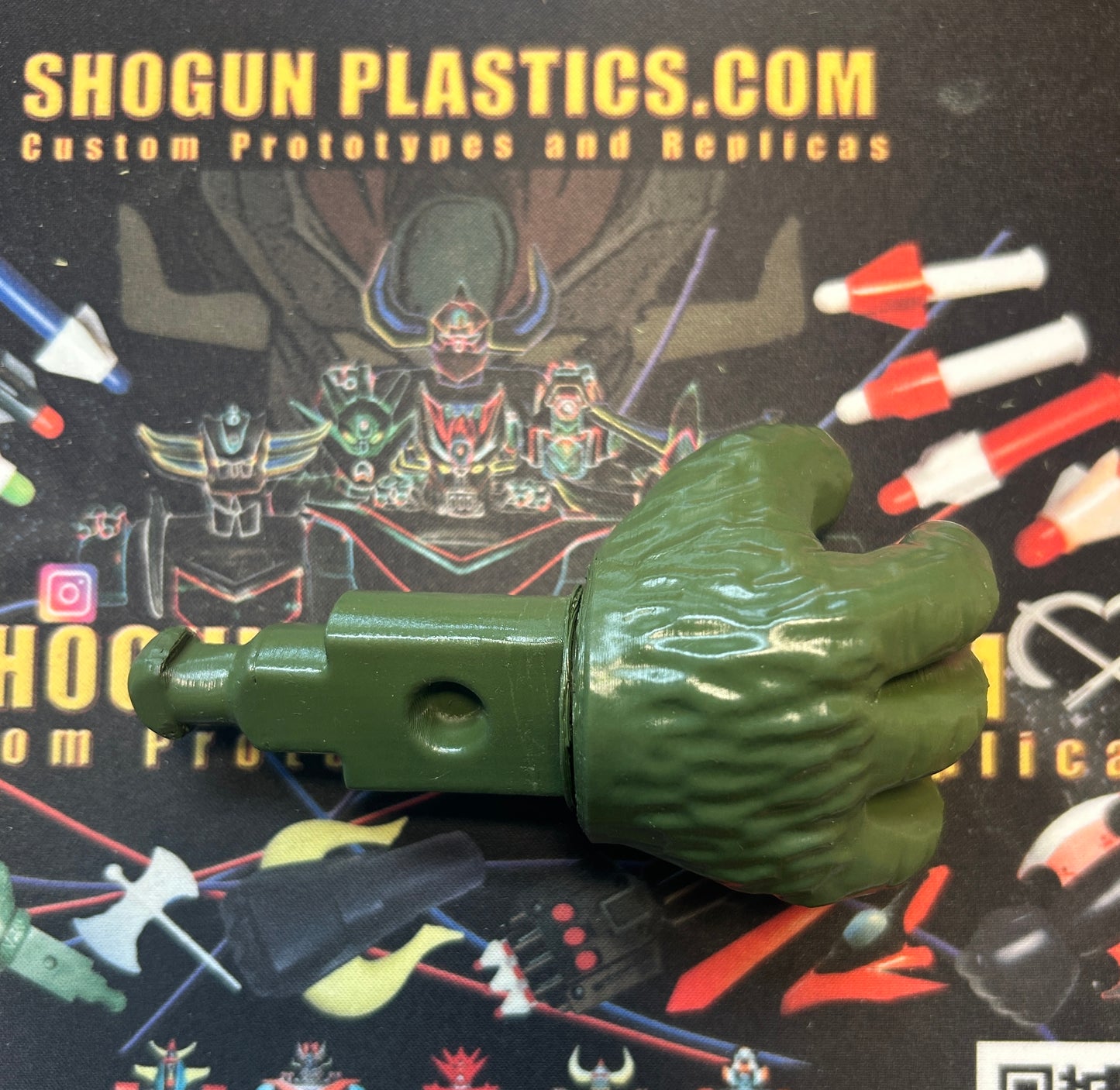 Jumbosaurus Shooting Fist- Painted