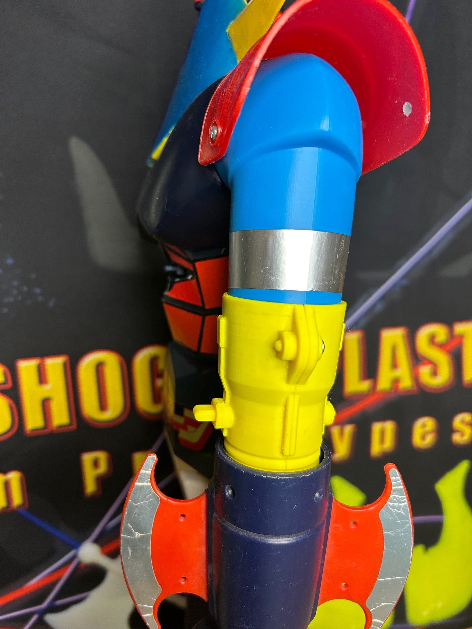 Yellow Fist Launcher image 5