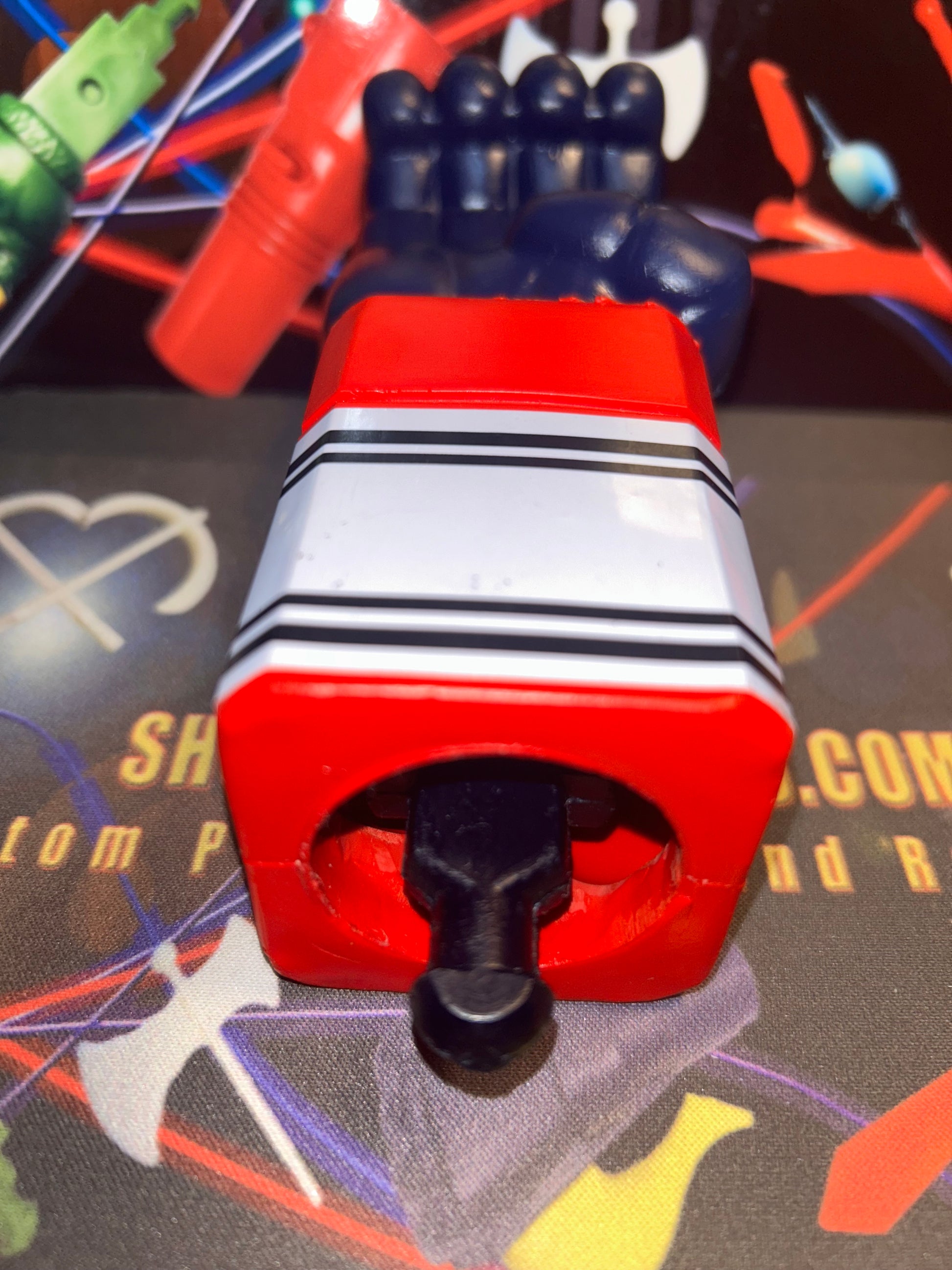 General Daimos Open Fist Rocket Punch image 6
