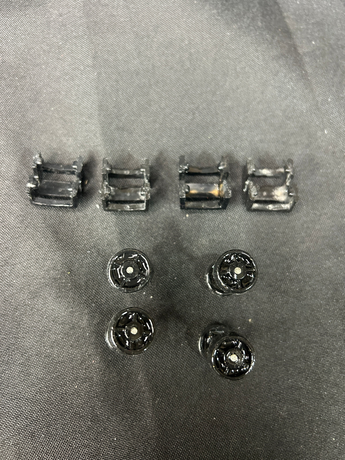 Original Shogun Warrior Set of 4 Wheel Clip Assemblies
