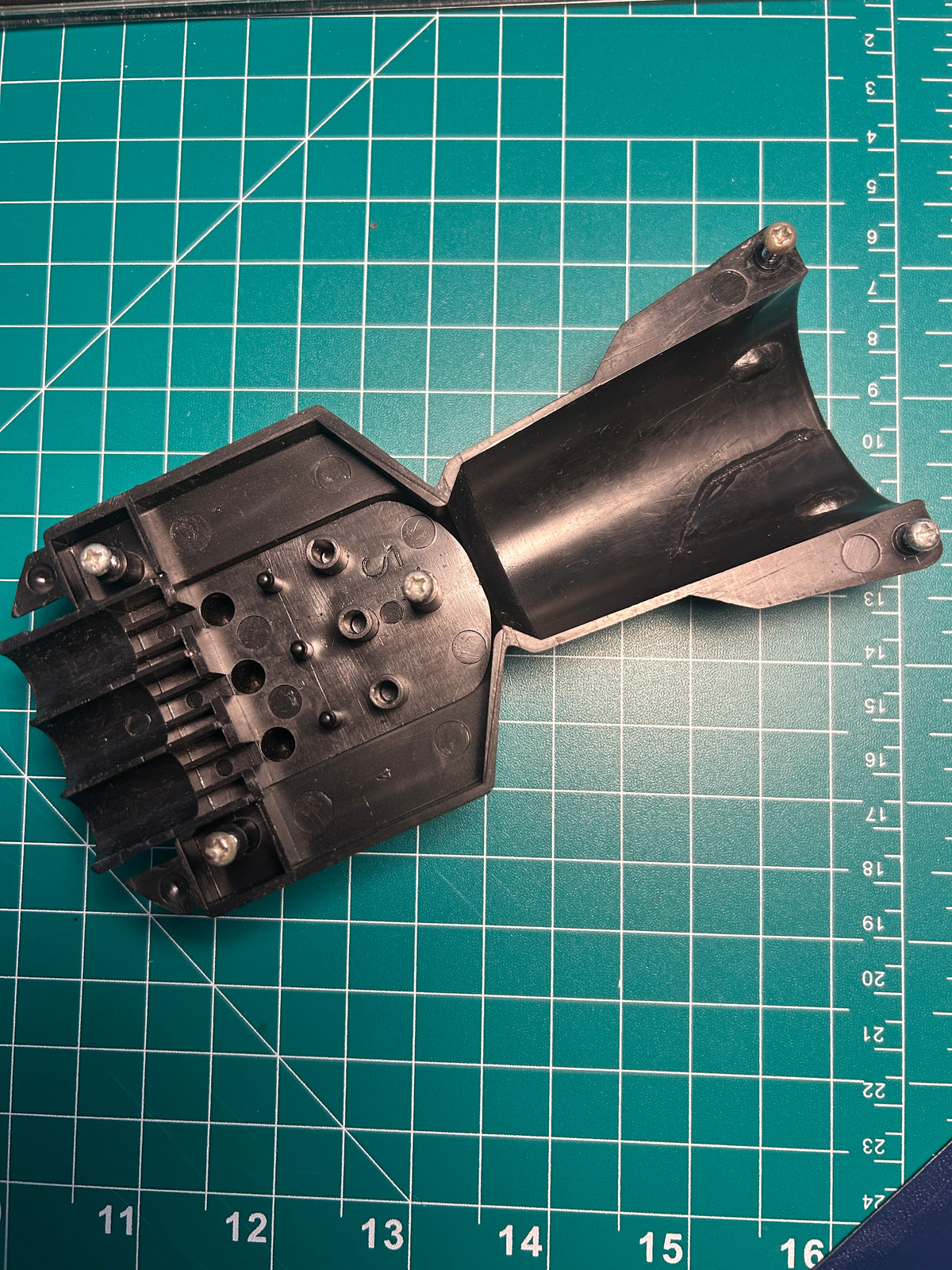 Missile Fist Lower Shell with Screws – Shogun Plastics